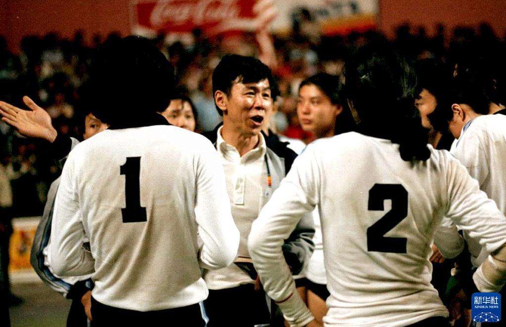 奮斗百年路 啟航新征程·中國共產黨人的精神譜系丨為祖國拼搏——女排精神述評