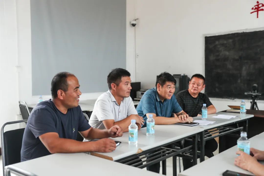 济南新材料产业园区管委会主任韩利师调研软弱涣散党组织整顿工作