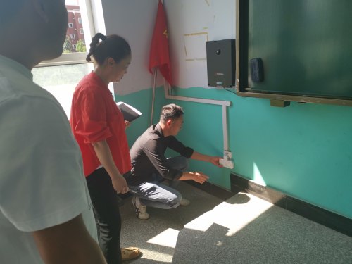 清河區(qū)第一小學(xué)：安全排查 防患于未然(圖4)