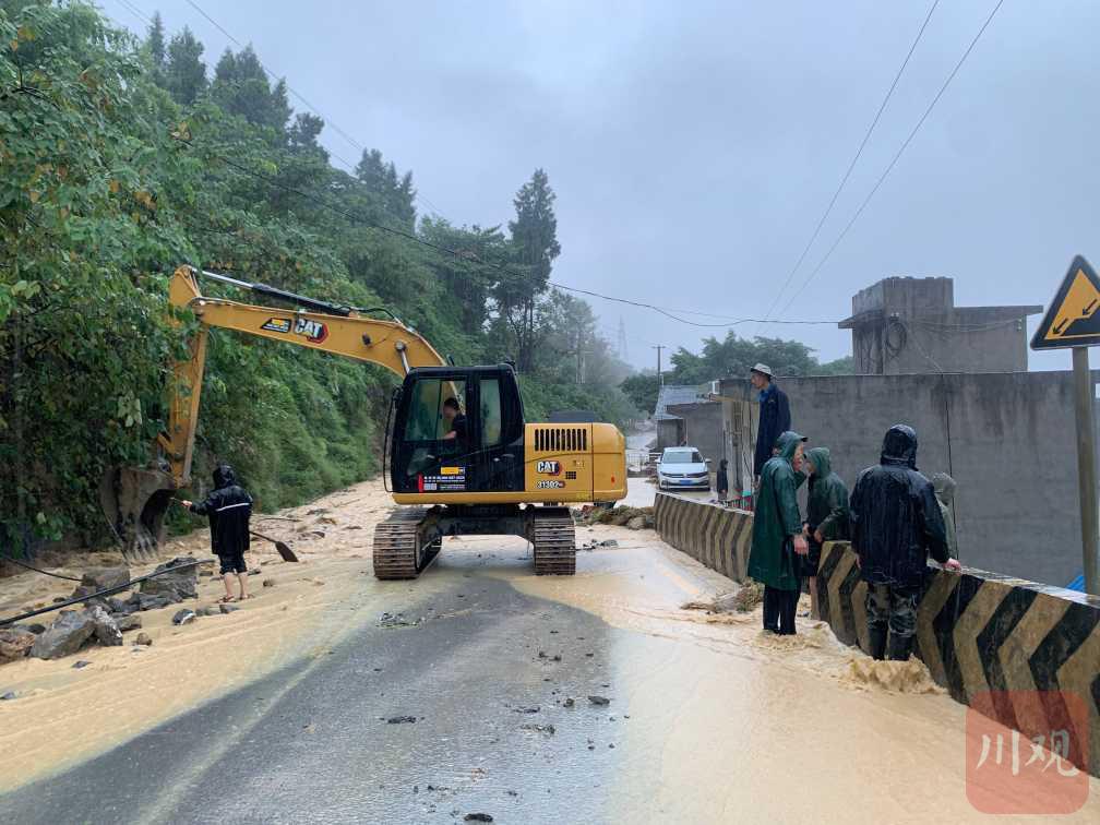 泸州古蔺遭暴雨袭击 4乡镇5696人受灾 暂无人员伤亡