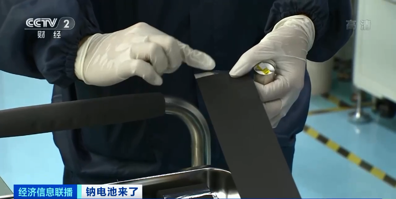 钠离子电池走红！千亿级市场，锂电巨头已入场！未来将取代锂离子电池？