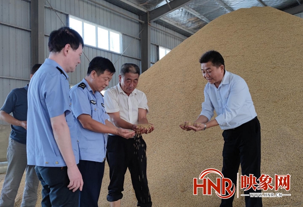 罗山县农机中心多措并举确保秋粮丰产丰收