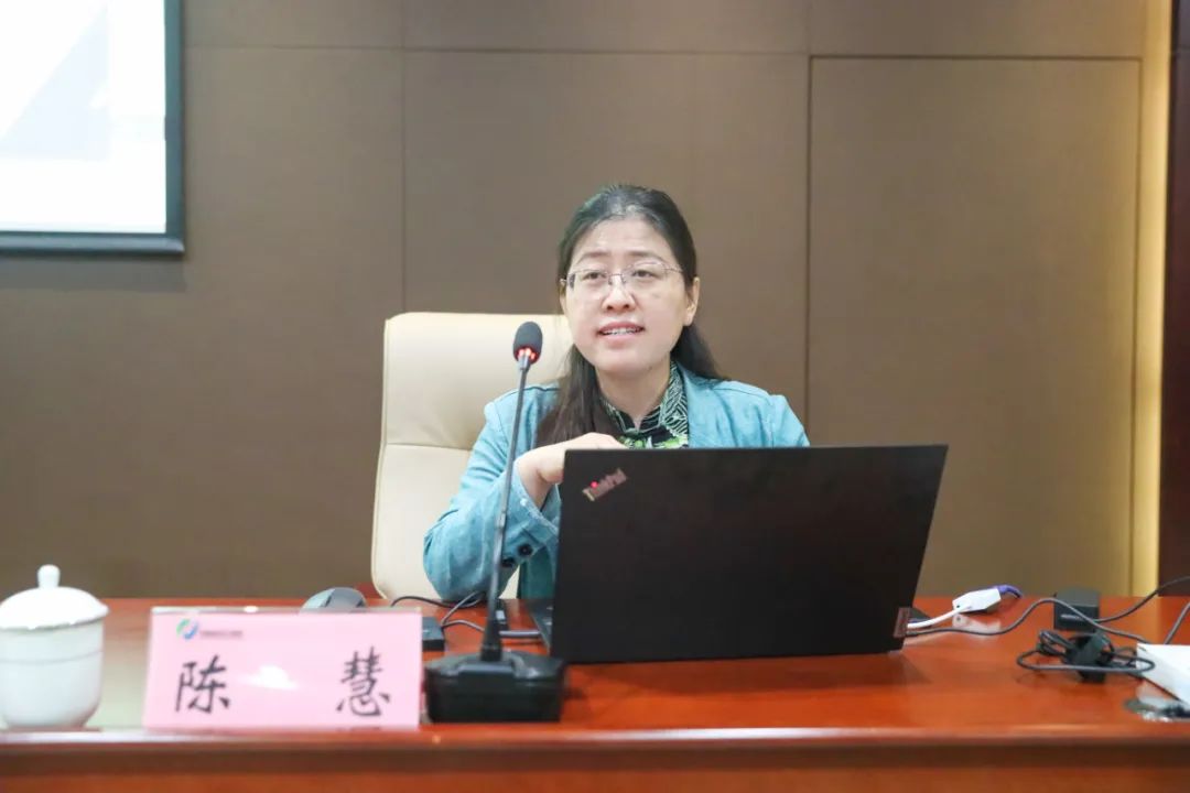 济南新材料产业园区联合区科技局、区工信局举办企业项目申报专题培训