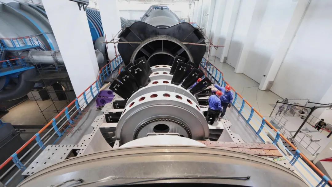 ������¶��δ���й�ս����ģ����������