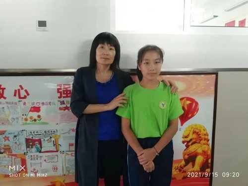 沈陽(yáng)市育源中學(xué):濃濃師生情 滿滿都是“愛(ài)”(圖2)