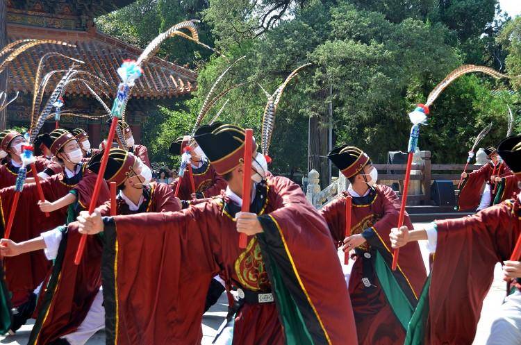 ​辛丑年祭孔大典设四仪程三篇章，参祭人员仪式感、沉浸感更强了