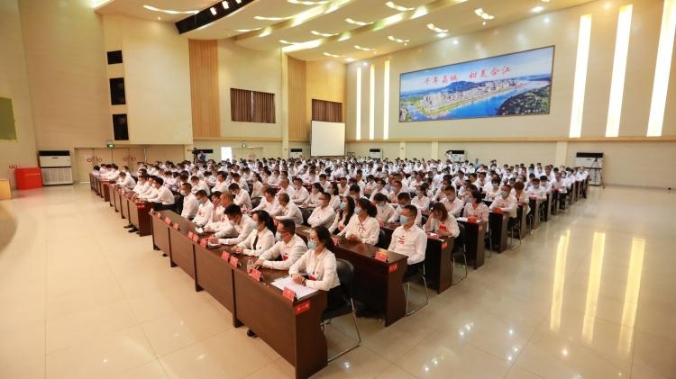 中国共产党合江县第十四次代表大会举行第二次大会