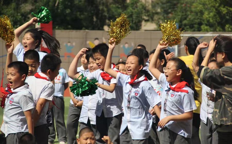 德州康博小學(xué)首屆田徑運(yùn)動(dòng)會(huì)開賽(圖13) 德州康博小學(xué)首屆田徑運(yùn)動(dòng)會(huì)開賽(圖13)