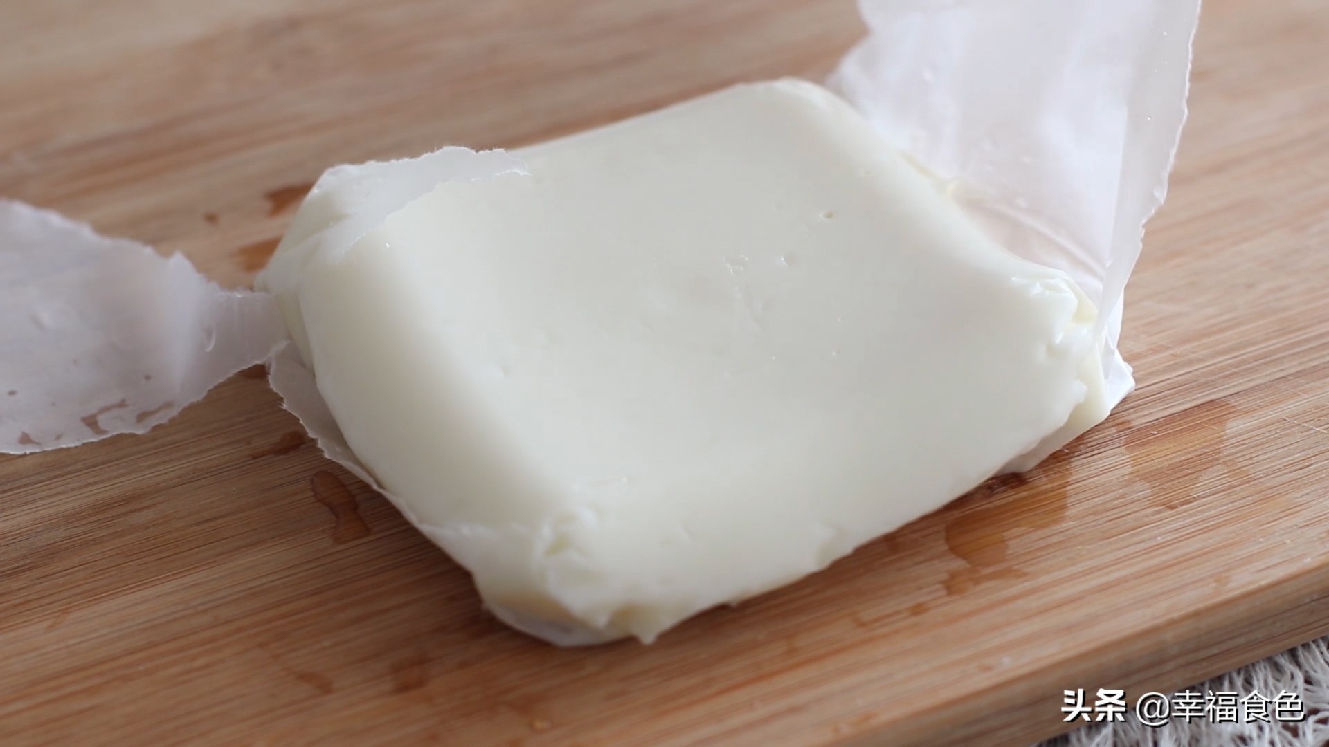 只要1个平底锅就能做的甜品，免蒸免炸，Q弹顺滑奶味浓郁