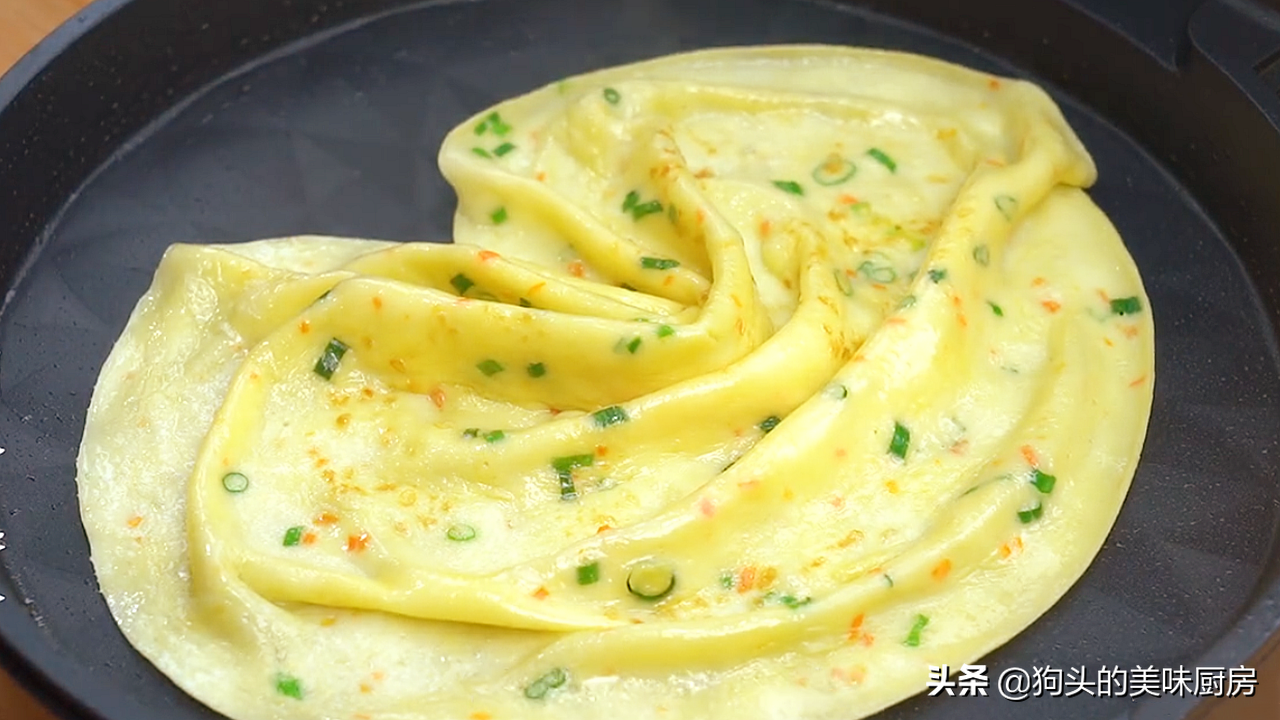 這樣給孩子做早餐，不加一滴水，手不沾面就能做，柔軟又筋道