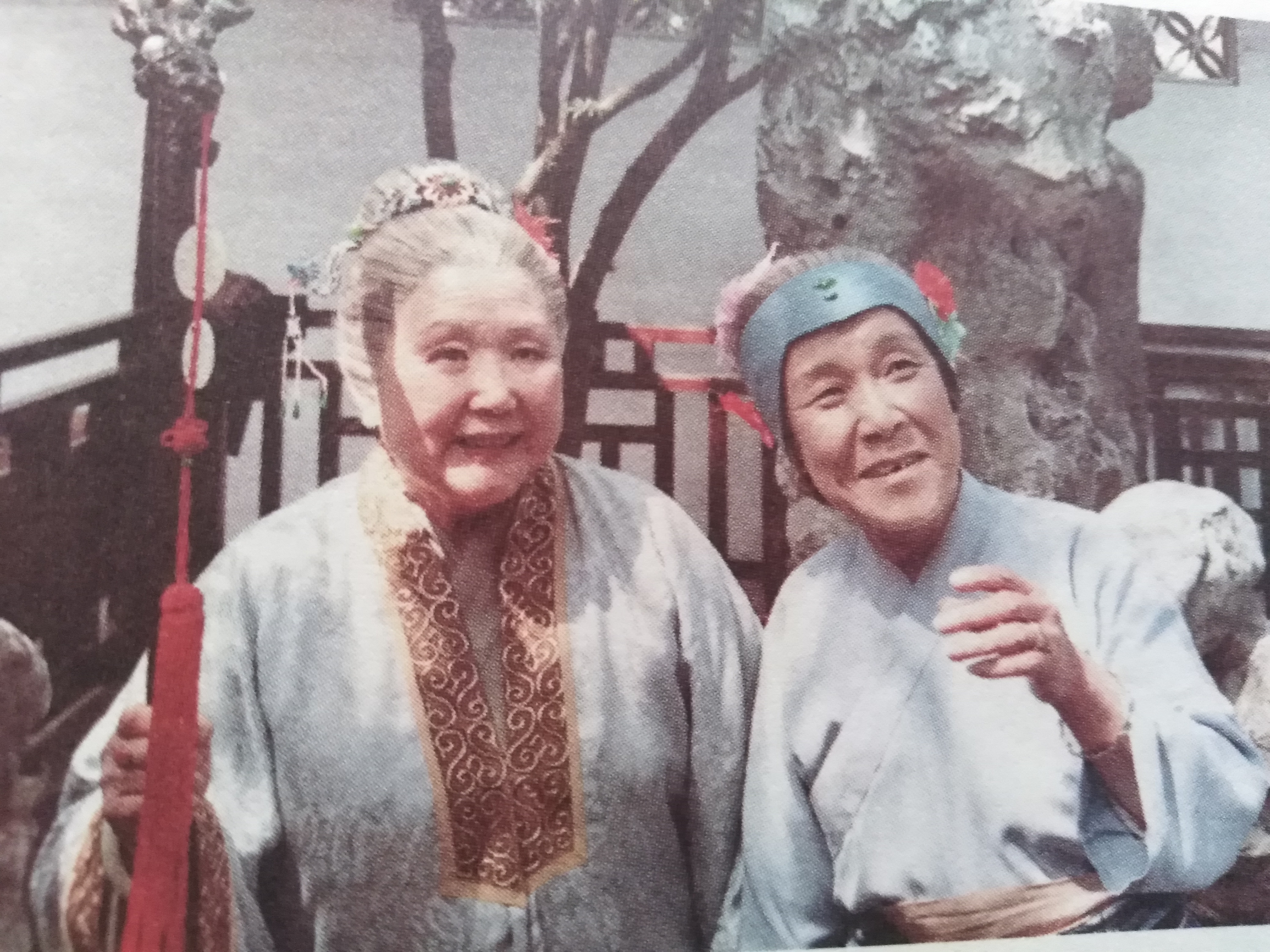 刘姥姥喝过的茶杯，妙玉为何嫌脏？宝玉：她没有嫌贫爱富