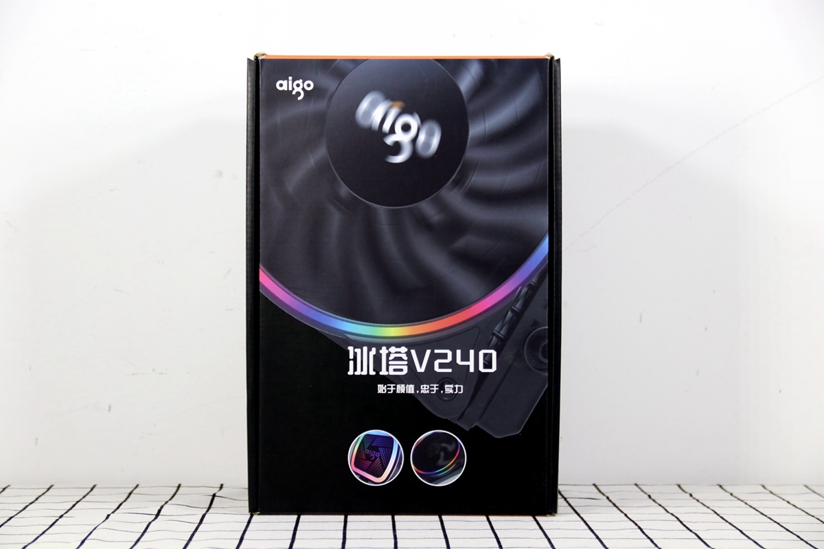 有颜很任性？爱国者冰塔V240 彩虹版水冷开箱实测录