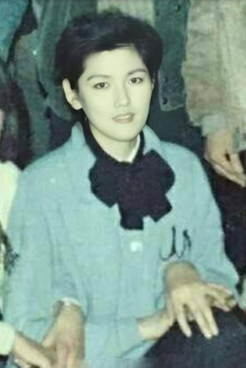 杨恭如妈妈赛亚姐，李小璐妈妈靓绝东三省，这些明星父母也太美了