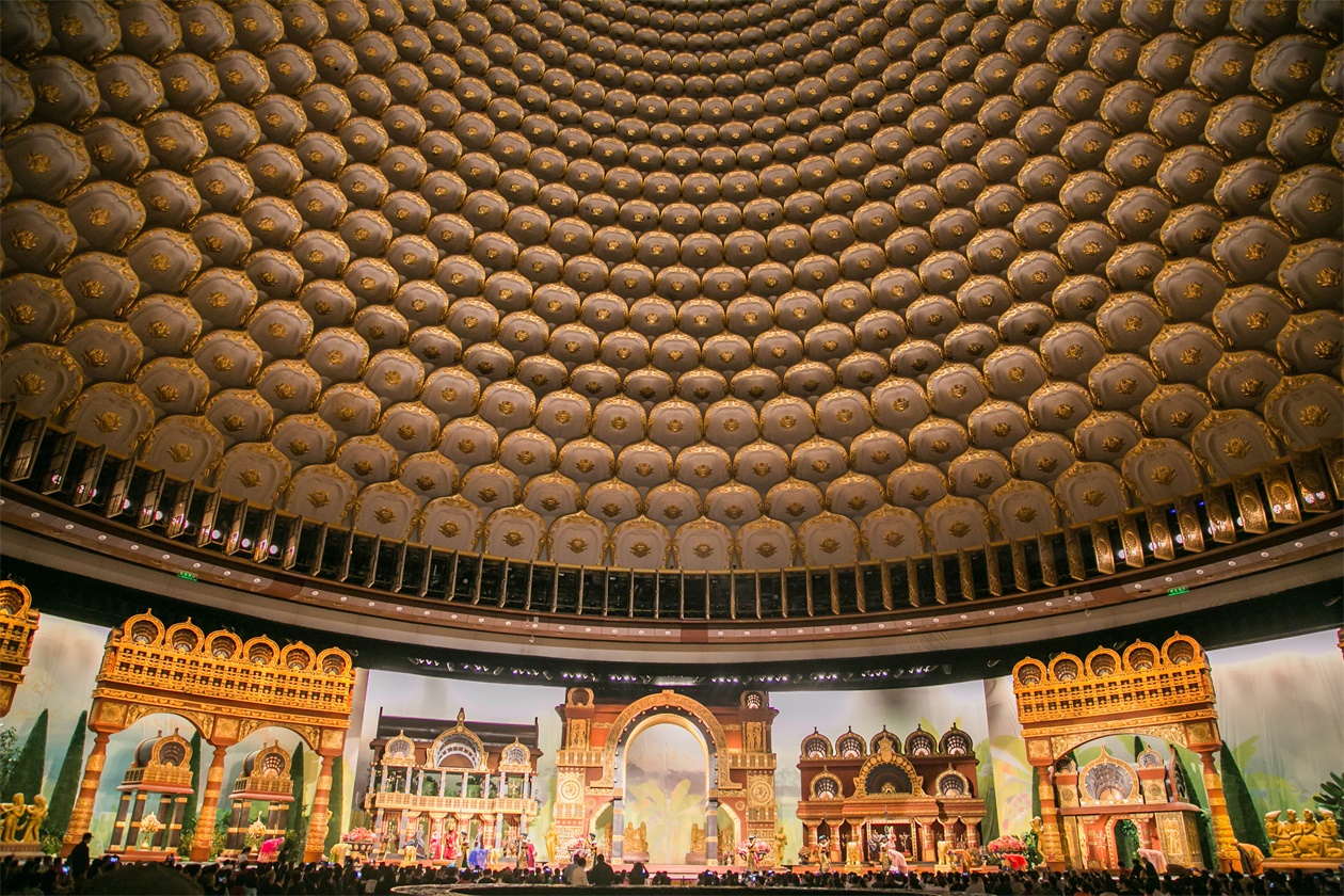 这个被誉为“山水氧吧”的地方，却藏着一座堪称东方的“卢浮宫”