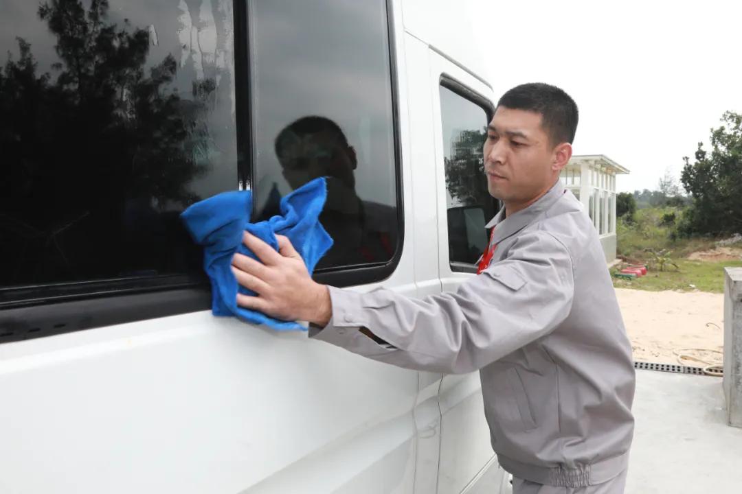 航天战线有这样一名老司机『最美航天人』（4