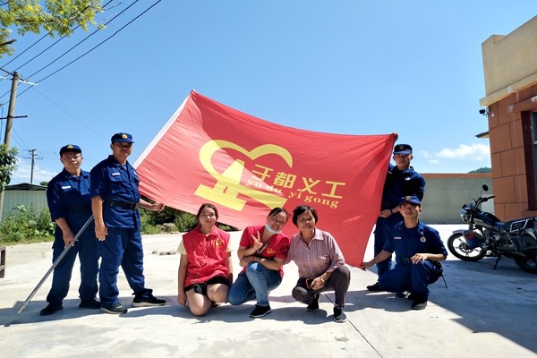 「我为群众办实事」江西于都消防：走进老人心，携手夕阳红