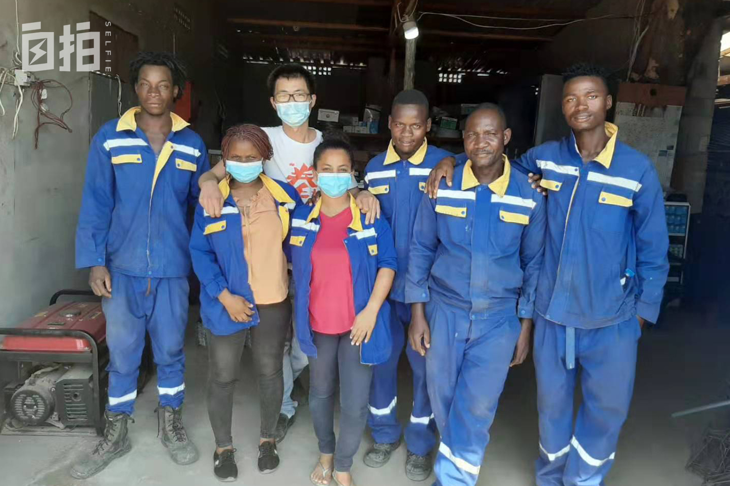 我曾流浪街头、进拘留所，26岁到非洲打工开店，