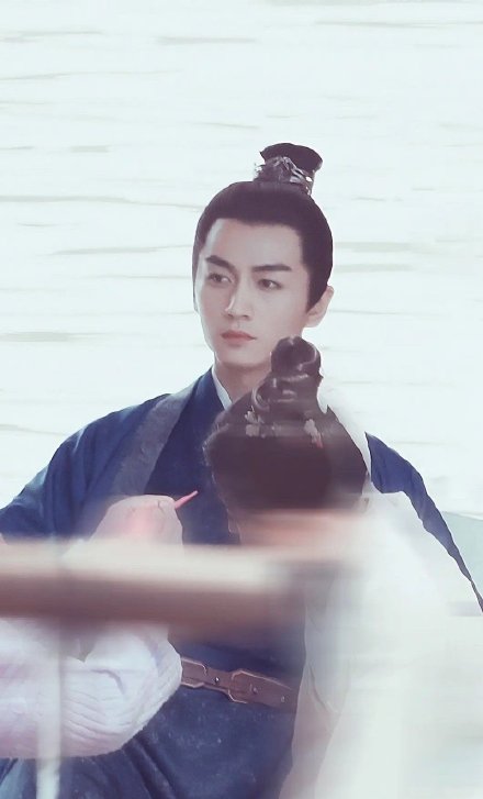 路透|《梦华录》路透曝光！刘亦菲陈晓船上拥吻 网友梦回神雕侠侣