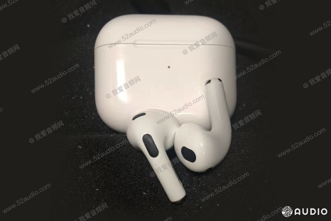 新 AirPods 长这样，即将发布