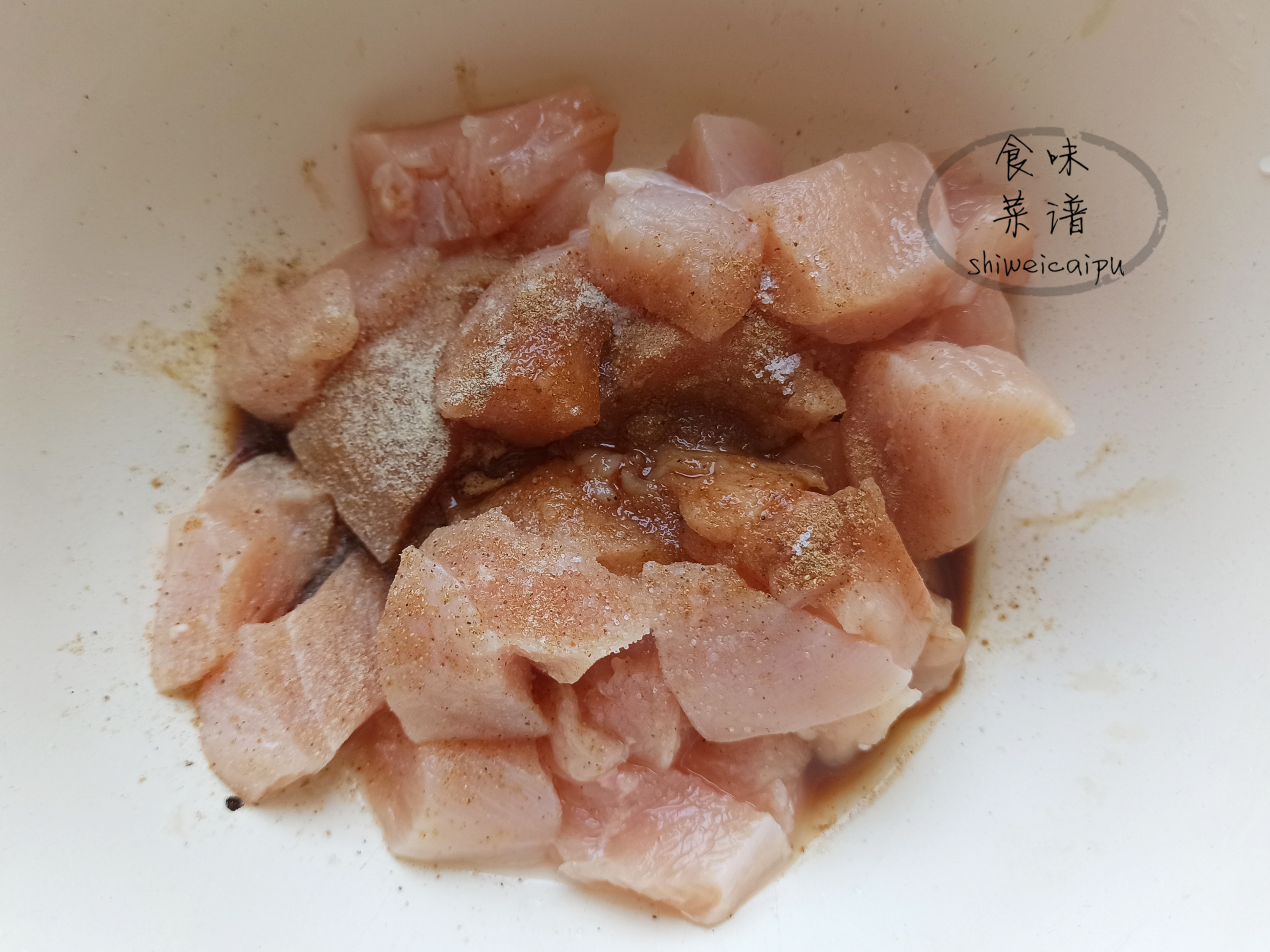 鸡胸肉最好吃的6种做法，肉质不柴，鲜香入味，不用担心长胖增重