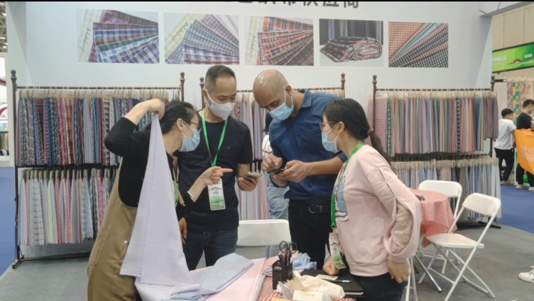 Fermeture précise de la nouvelle opportunité d'affaires "double canal" 2021 Keqiao Spring Textile Fair