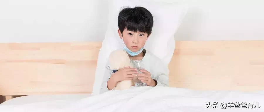 发烧不是病而是一种症状！掌握4种发烧应对方法，孩子发烧时不慌