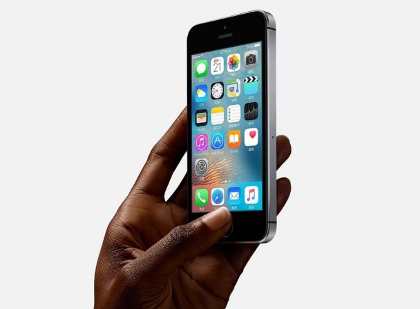 iPhone SE2预估 2020 年三月开售，市场价 2800 元，会变成好香机吗