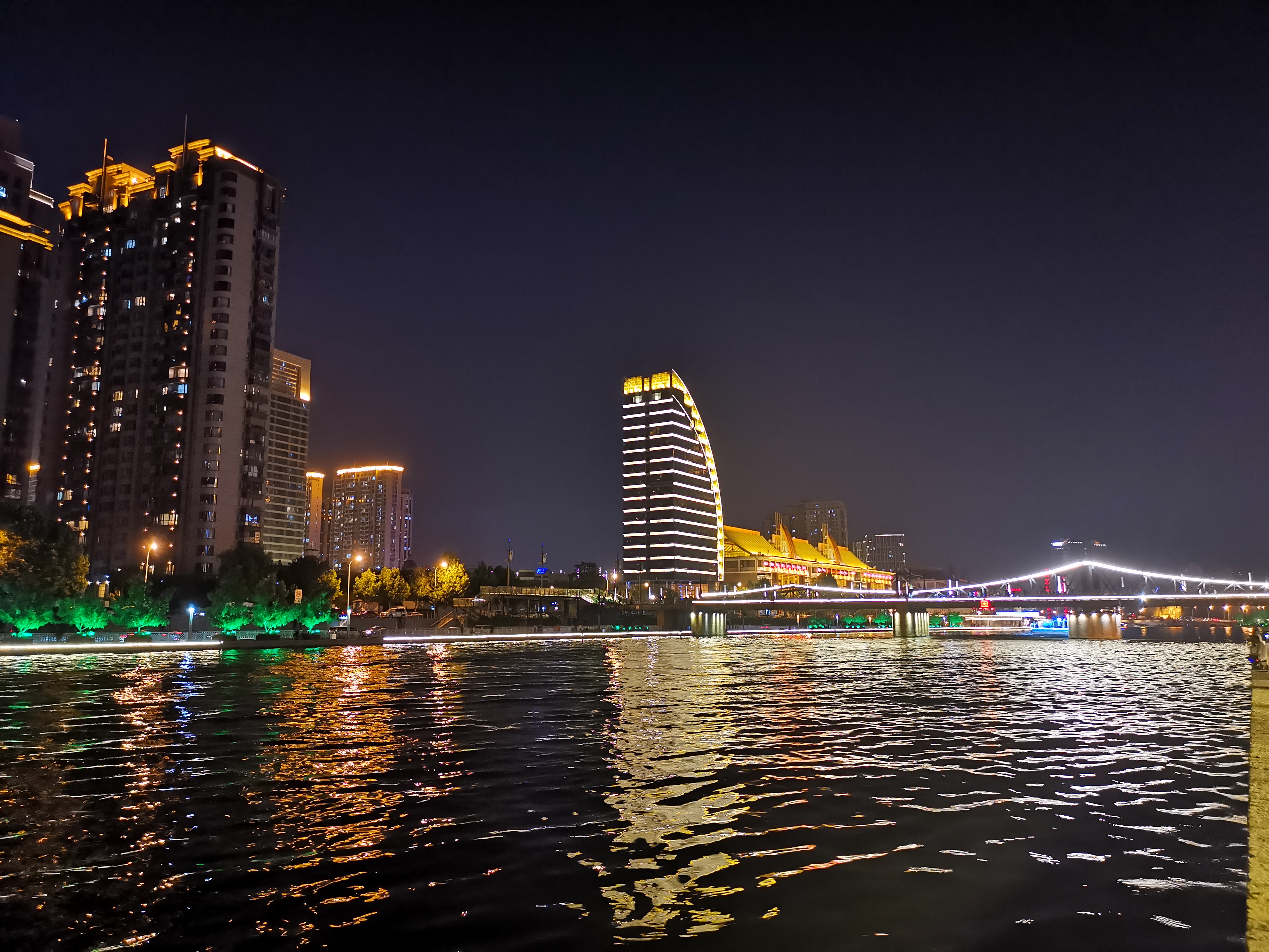 夏夜 來天津海河吧 賞橋 看夜景 徐霞客是我偶像 Mdeditor