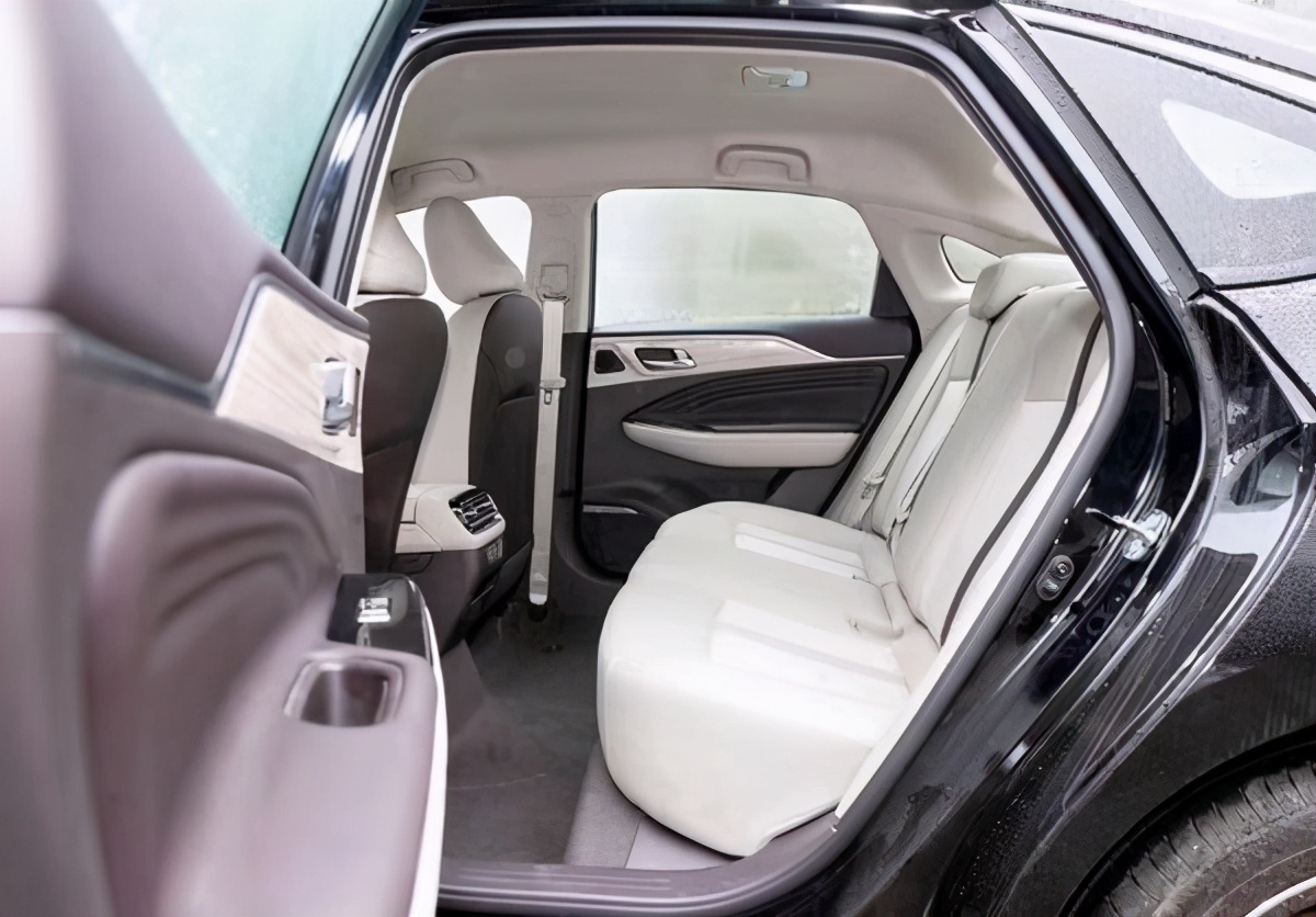 ����20����������������Դ�γ����Ƽ����÷ḻ���ݳ�����