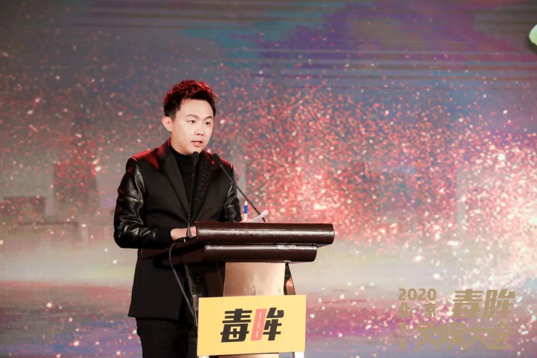 昨天的北京四环，比往常堵了一倍