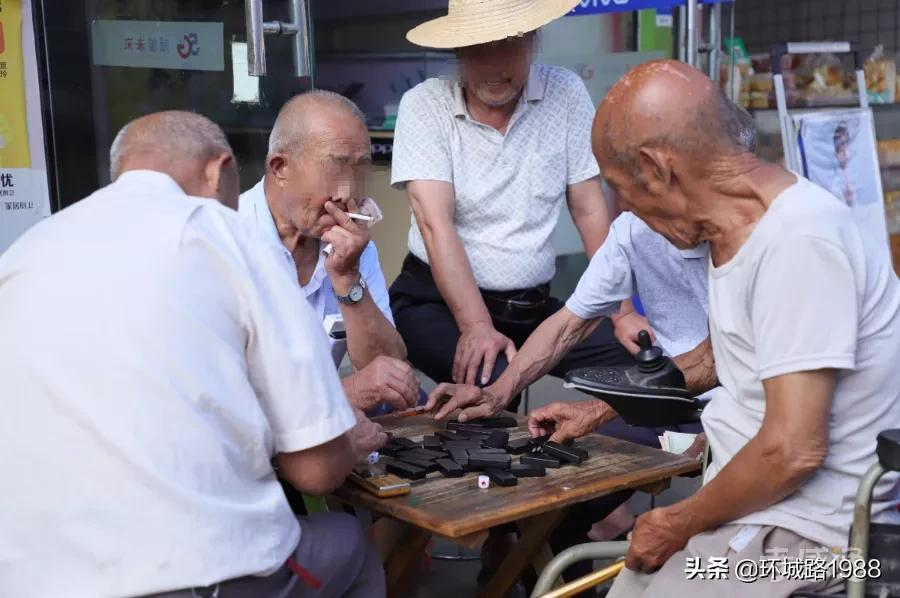 这里是,杨店