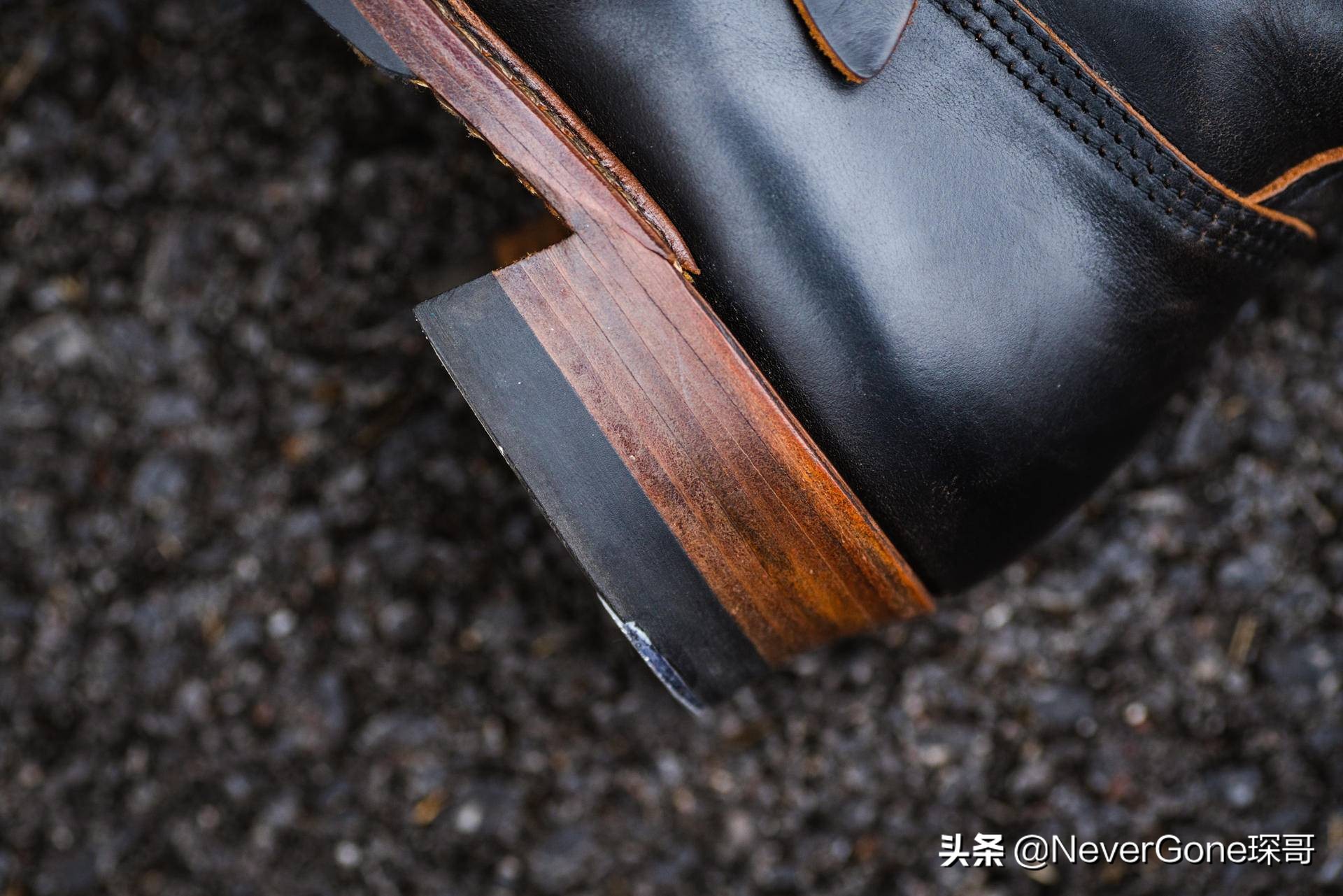 低调的奢华——一双80块的小众精品电工雨鞋