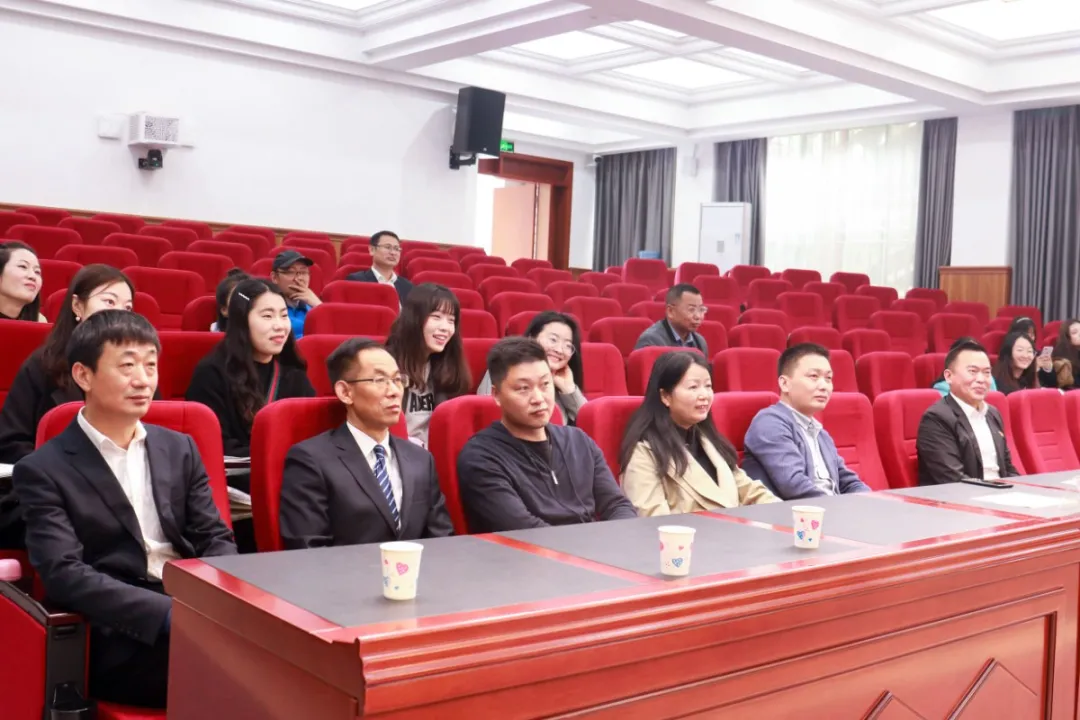 天府新区华阳实验小学小品堂书法工作坊第二批学员开班仪式