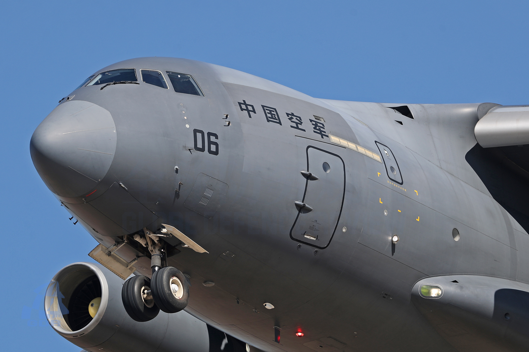 运20降落南沙永暑礁，国产大运可全疆域使用，给