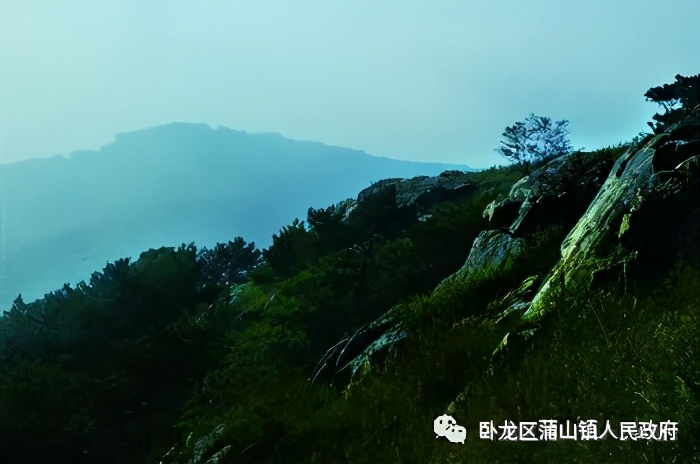 ��������ɽ���׽��Ļ����ν�����ɫ��Ʒչ����Ԥ����Ѫ��Ϯ