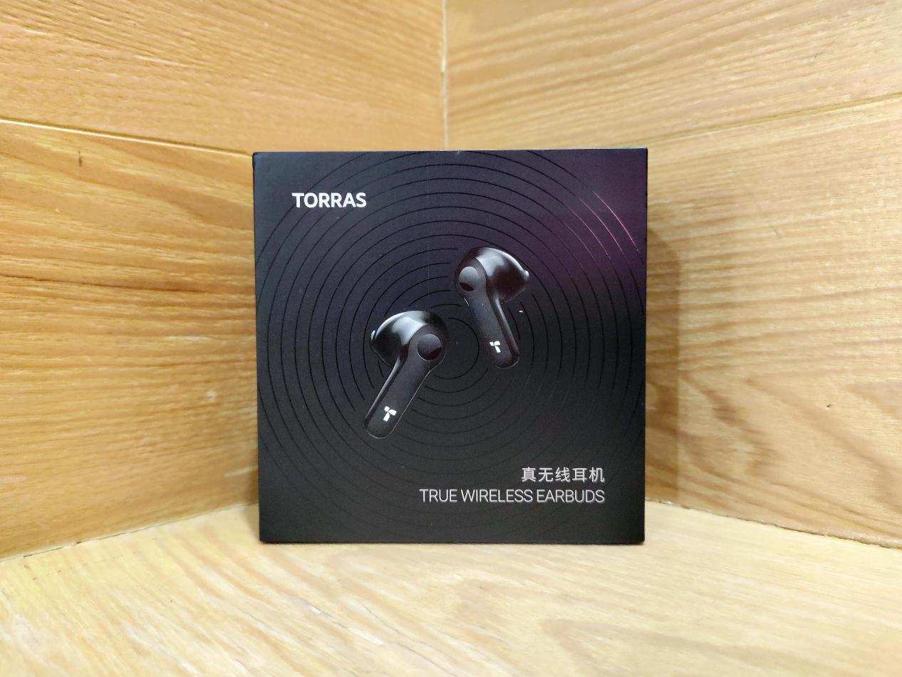 感受鲸鱼声音的宏厚与回荡，尽在图拉斯G10蓝牙耳机的体验
