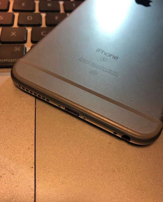 980元入手iPhone6sPlus 64GB，划算仅因2个缺陷