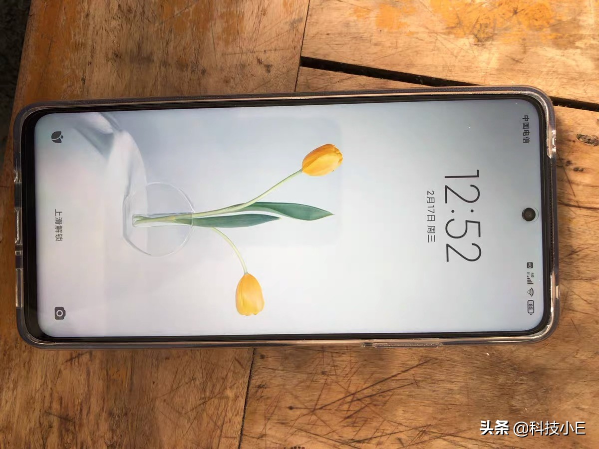 小米爆发，1亿像素四摄+4820mAh大电池，8GB+128GB跌至1469元