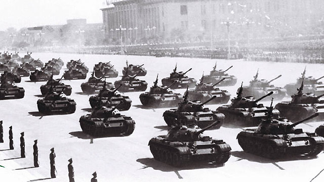 历届国庆阅兵都出现了哪些坦克？微缩版中国坦