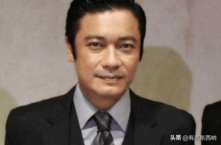 红了就抛弃前妻，罗嘉良的报应终于来了，现任妻子原来不是善茬