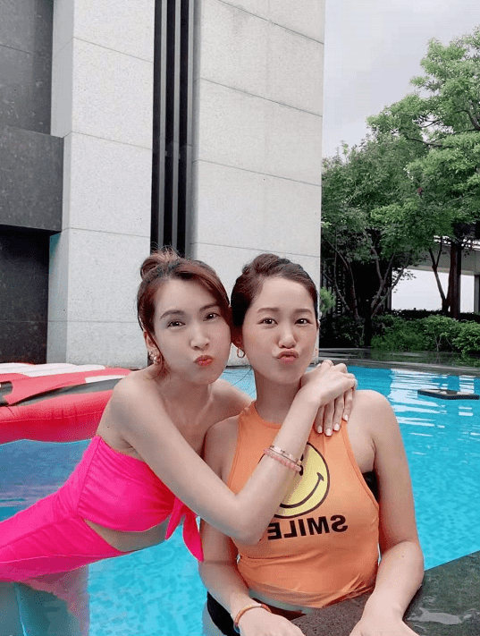 林志颖豪宅曝光带超大泳池？陈若仪晒泳装美照辟谣：大楼公用的