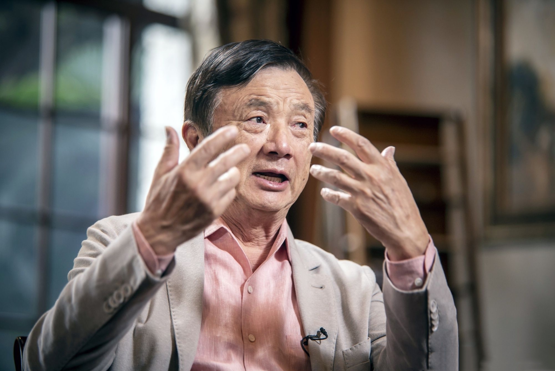 美团王兴多次“挑刺”华为，任正非应对显智慧