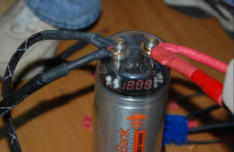 汽车音响改装从入门到精通（第十八课）：汽车音响安装功放调试