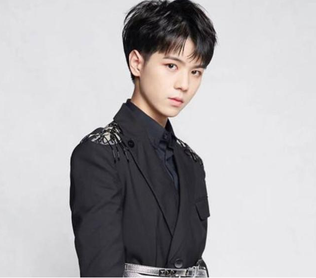 “变形计”孩子现状：杨桐成团出道，杨馥宇变