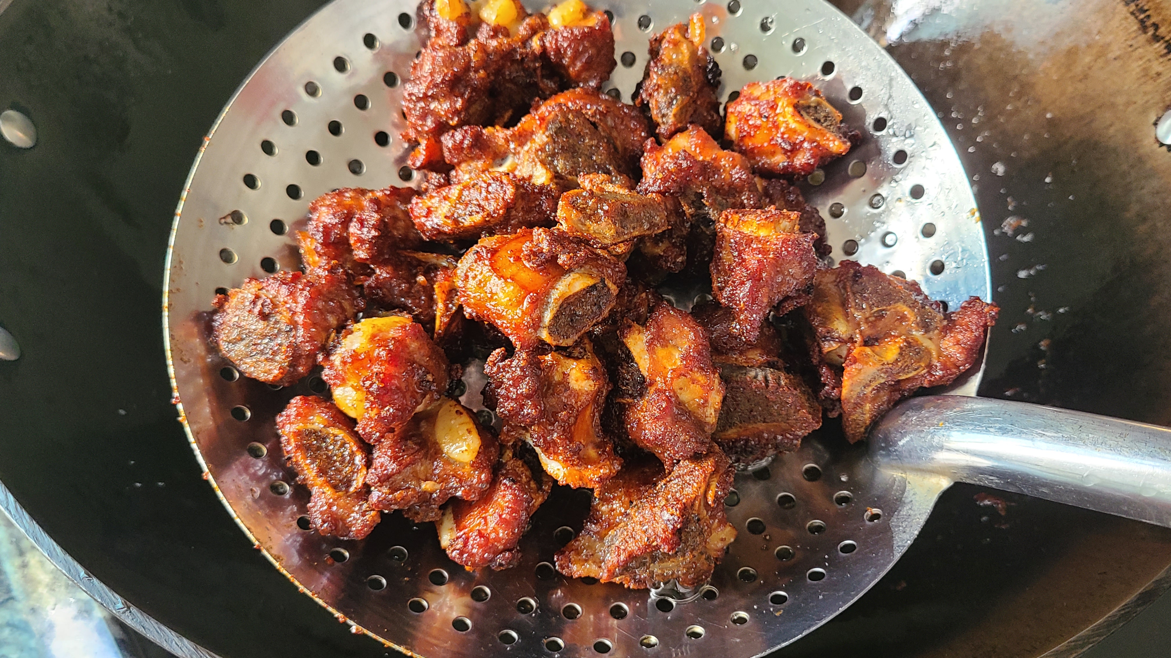 吃了這麼久排骨，還是很喜歡這種做法，簡單好吃味道濃