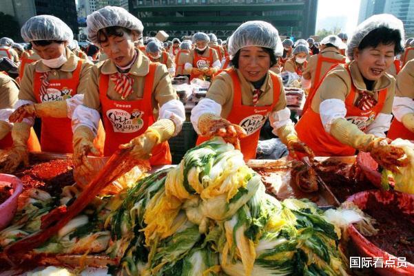 韩国成为首个踏进“零生育率”国家，刷新纪录，未来恐成空国