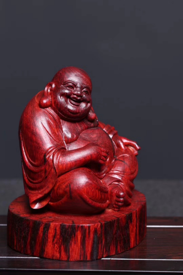 ��Ц���գ�������ֹ�ľ����е����ӣ�