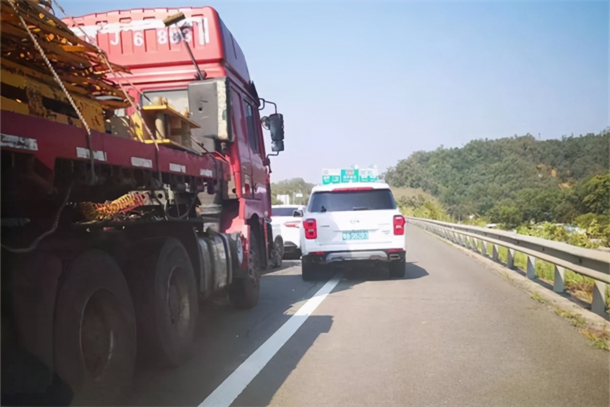 图片[6]_高速为何会堵车 高速路上哪些个人行为会造成堵车_5a汽车网