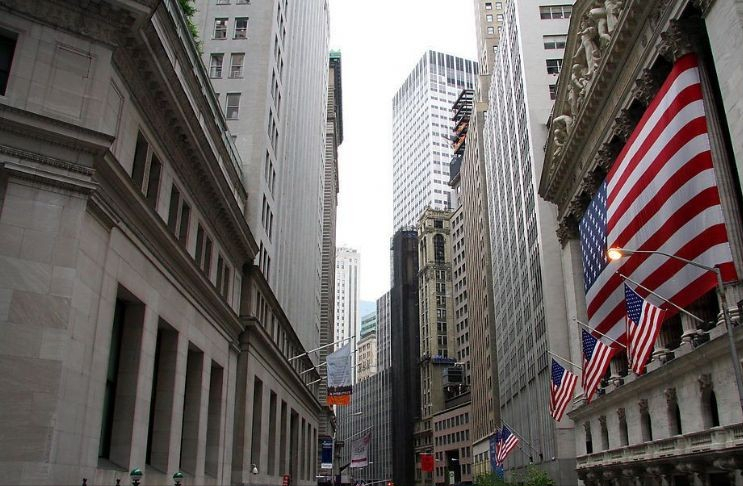 1.9万亿当福利！拜登太狠了，割全世界人民的“