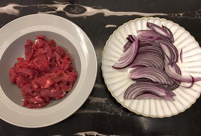 家里再穷也要偶尔给孩子吃这菜，营养好，强壮